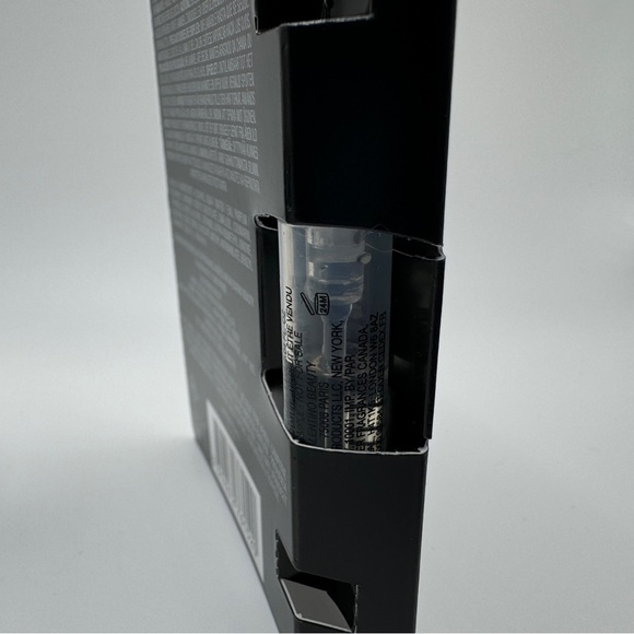 Set of 2 Valentino Uomo Born In Roma .135oz 4ml Mini NIB - Picture 5 of 8